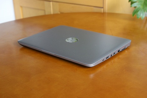 HP EliteBook 820 G3ビュー
