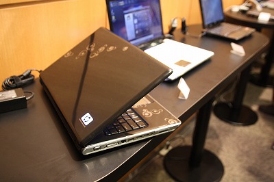 HP Pavilion dv7レビュー