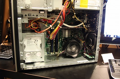 HP Pavilion p6220jpネジ