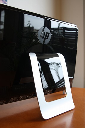 HP タッチスマート 300PC 背面