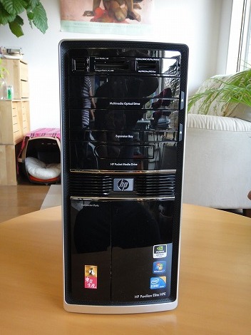 Pavilion HPE380jp前面部