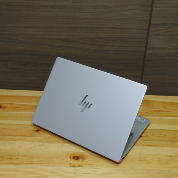 HP OmniBook 7 14-frレビュー