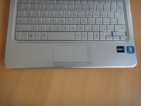 HP Pavilion dm1aタッチパッド