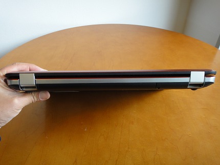 HP Pavilion dv6i背面部