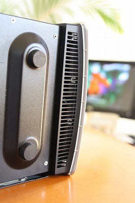 HP Pavilion e9190jp底面部