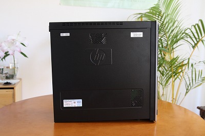 HP Pavilion e9190jp左側面